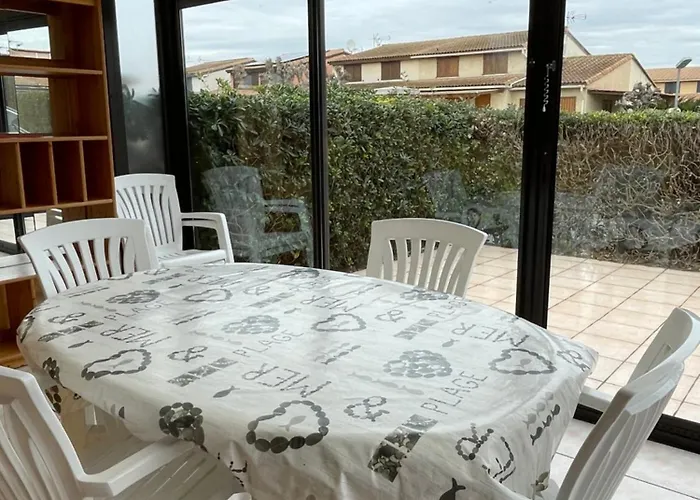 Hébergement de vacances Maison De Pour 5 Personnes