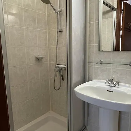 Дом отдыха Maison De Pour 5 Personnes *